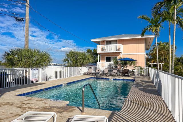 2375 N BEACH ROAD 2B, Englewood, FL 34223