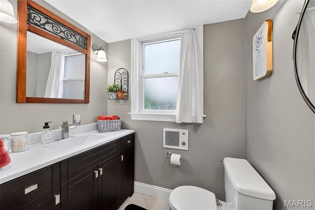 5244 Winona Avenue, St Louis, MO 63109