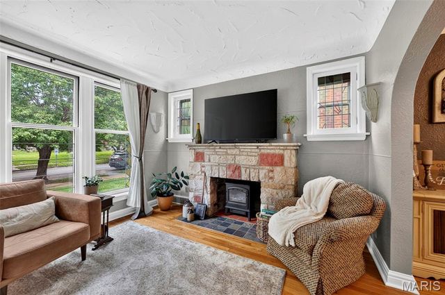 5244 Winona Avenue, St Louis, MO 63109
