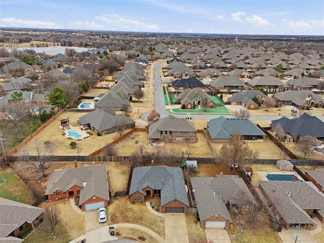 1513 NW 185th Street, Edmond, OK 73012