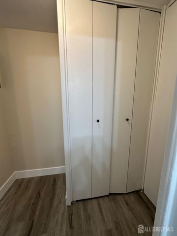 123 S Adelaide Avenue 2L, Highland Park, NJ 08904