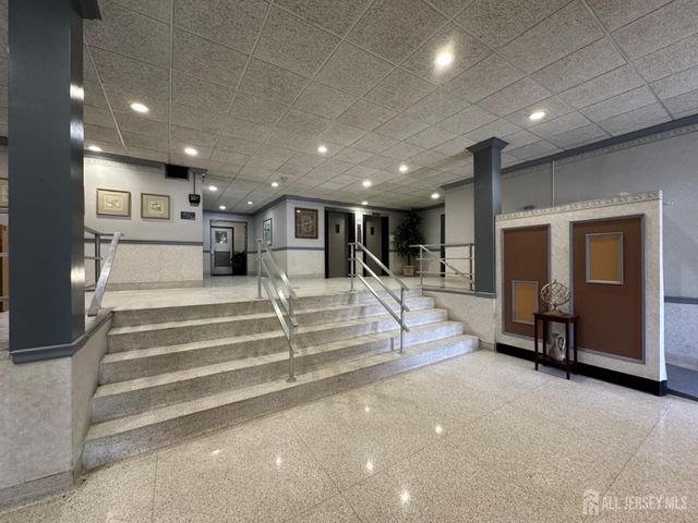 123 S Adelaide Avenue 2L, Highland Park, NJ 08904