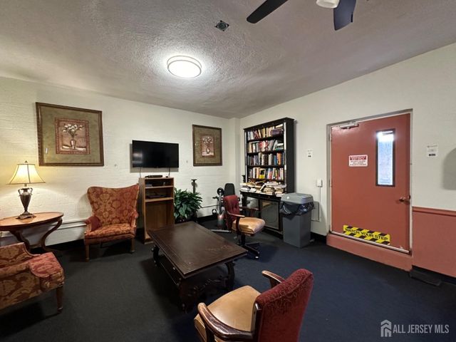 123 S Adelaide Avenue 2L, Highland Park, NJ 08904