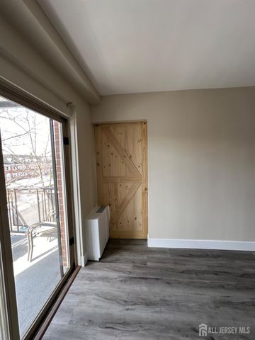 123 S Adelaide Avenue 2L, Highland Park, NJ 08904