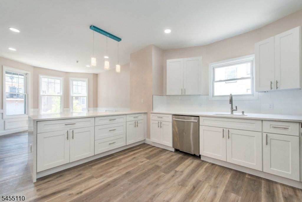 181 S 11Th St, Newark City, NJ 07107 — photo 3