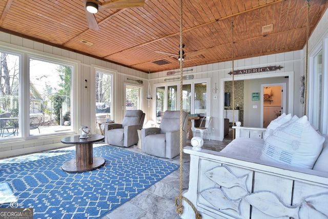 239 Robin Drive, Hamilton, GA 31811