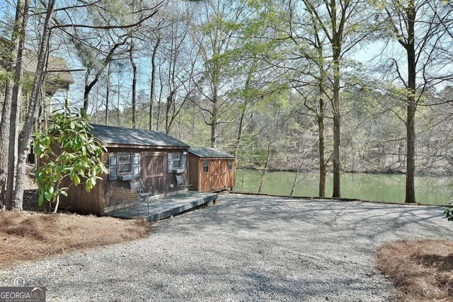 239 Robin Drive, Hamilton, GA 31811