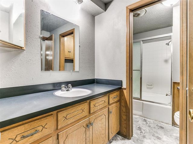 319 NW 81st Street, Oklahoma City, OK 73114