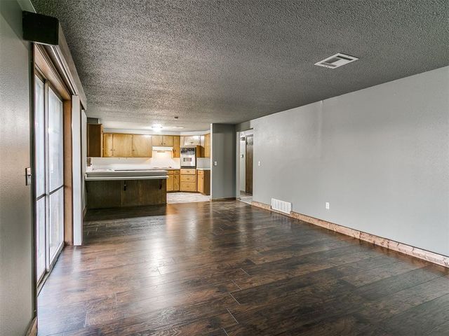 319 NW 81st Street, Oklahoma City, OK 73114