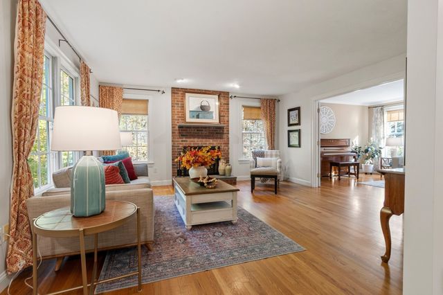 65 Joseph Rd, Boxborough, MA 01719