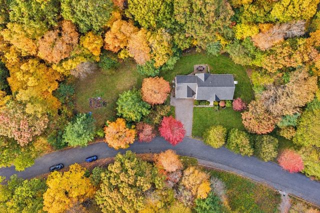 65 Joseph Rd, Boxborough, MA 01719