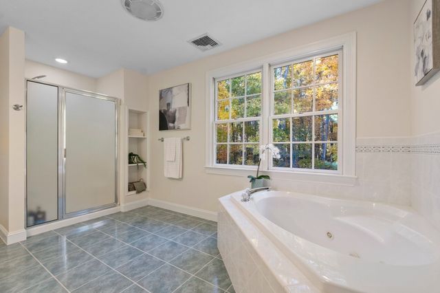 65 Joseph Rd, Boxborough, MA 01719