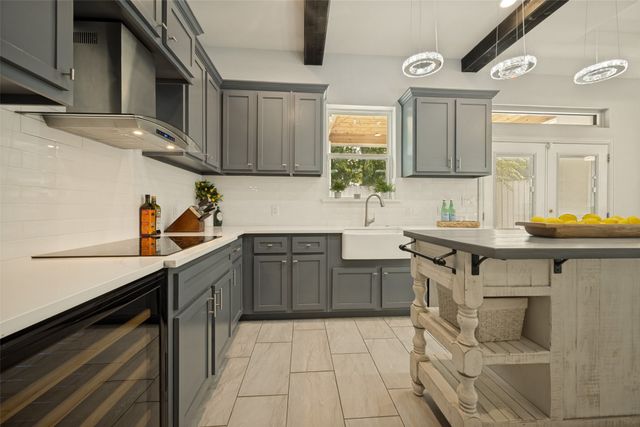 110 Cedar Lane, Roanoke, TX 76262
