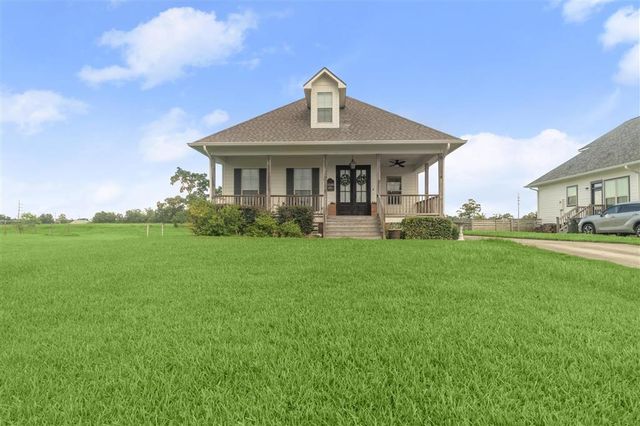 2015 Barbe Street, Lake Charles, LA 70605