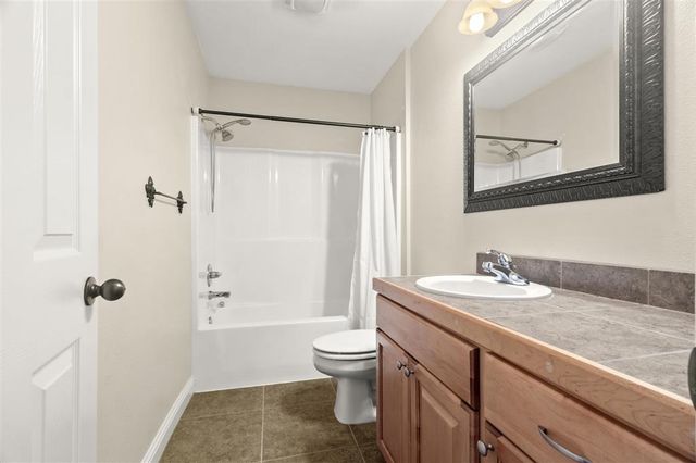 2015 Barbe Street, Lake Charles, LA 70605