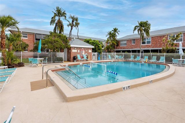 3435 41ST TERRACE S 198, St Petersburg, FL 33711