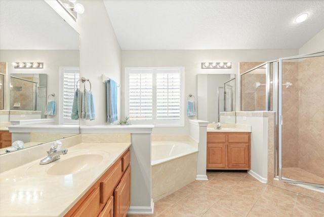1205 Wild Palm Ct, St Augustine, FL 32084