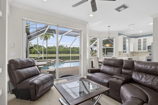 10154 Clubhouse Turn Road, Lake Worth, FL 33449
