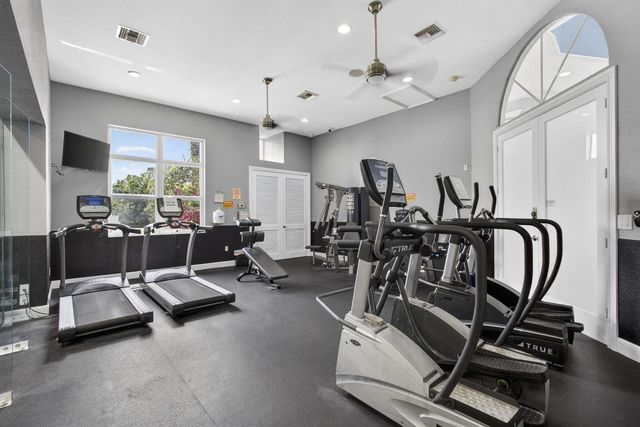 10154 Clubhouse Turn Road, Lake Worth, FL 33449
