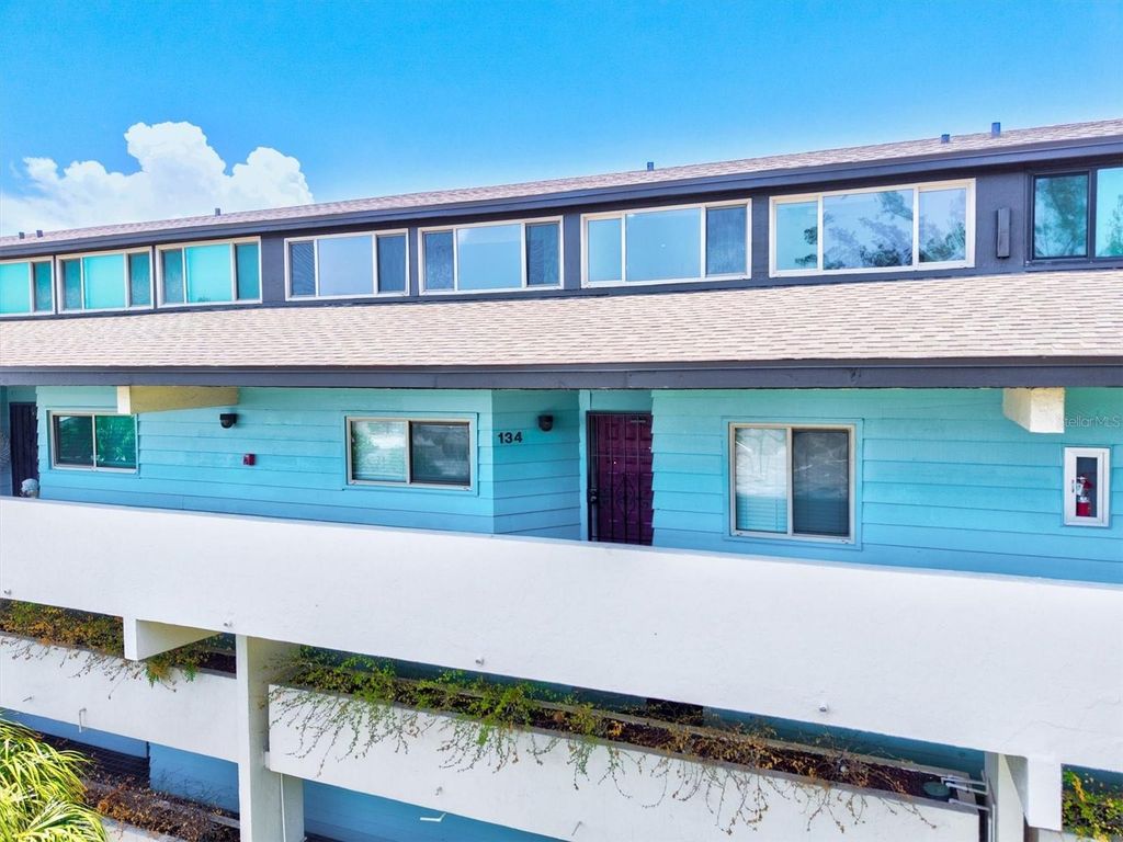 Image 2 of property listing at 9604 CORTEZ ROAD W 134, Bradenton, FL 34210
