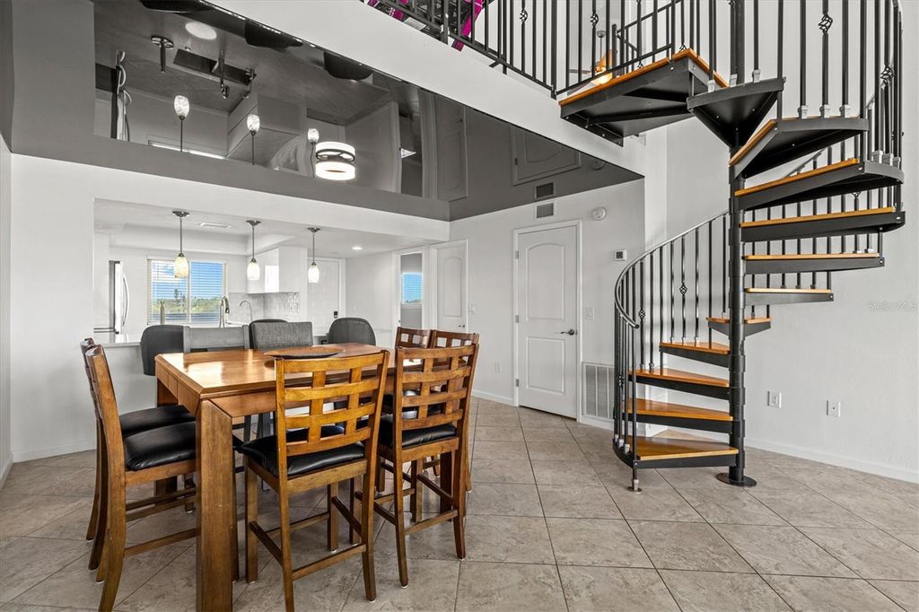 Image 11 of property listing at 9604 CORTEZ ROAD W 134, Bradenton, FL 34210