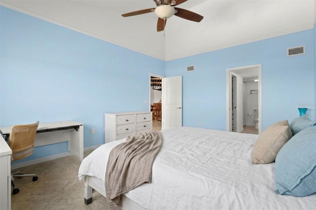 Image 16 of property listing at 9604 CORTEZ ROAD W 134, Bradenton, FL 34210
