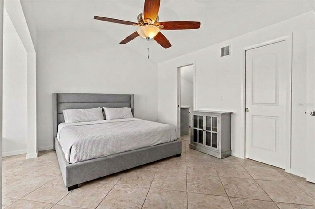 Image 34 of property listing at 9604 CORTEZ ROAD W 134, Bradenton, FL 34210