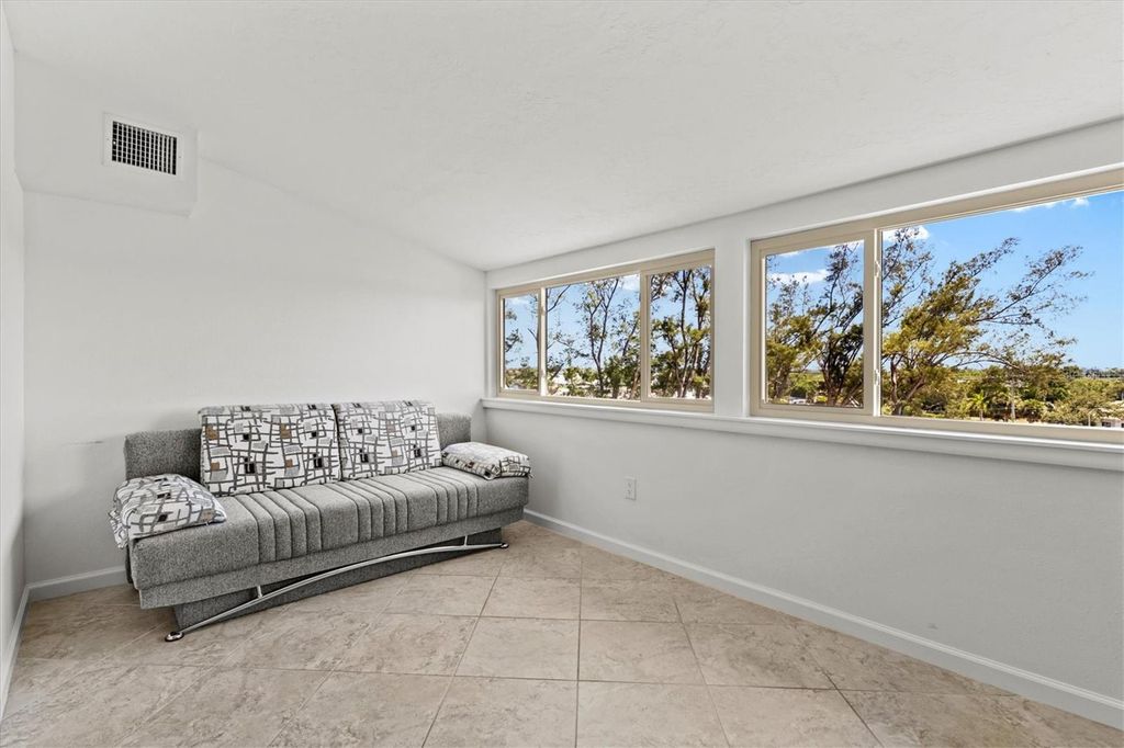 Image 36 of property listing at 9604 CORTEZ ROAD W 134, Bradenton, FL 34210
