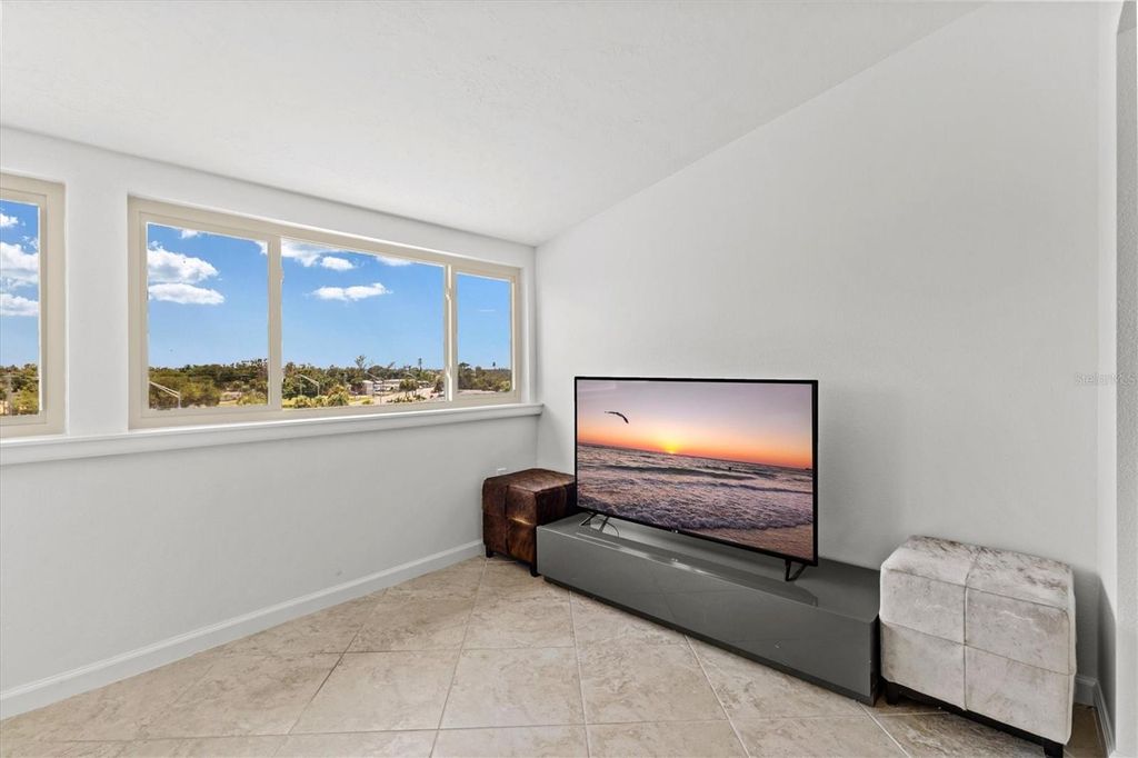 Image 37 of property listing at 9604 CORTEZ ROAD W 134, Bradenton, FL 34210