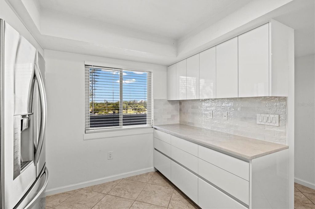 Image 8 of property listing at 9604 CORTEZ ROAD W 134, Bradenton, FL 34210