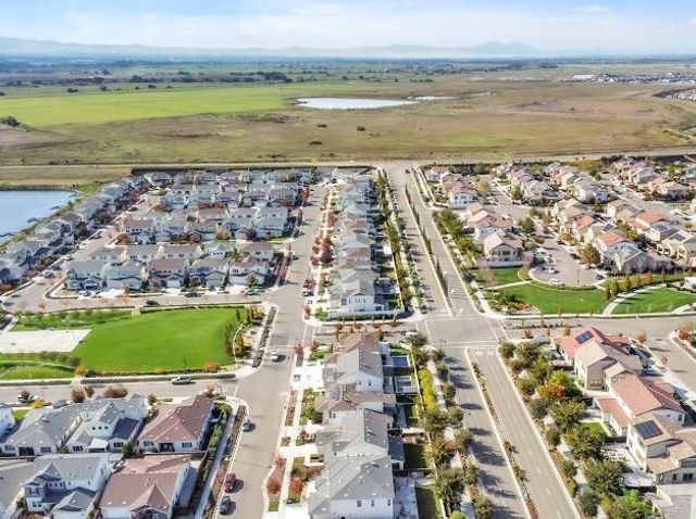 1557 Huntington way, Lathrop, CA 95330