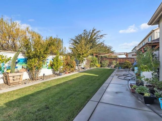 1557 Huntington way, Lathrop, CA 95330