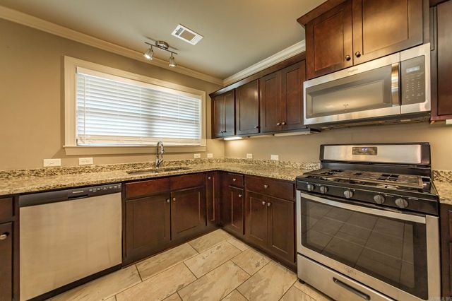 9149 Meadow Gardens Circle, Sherwood, AR 72120