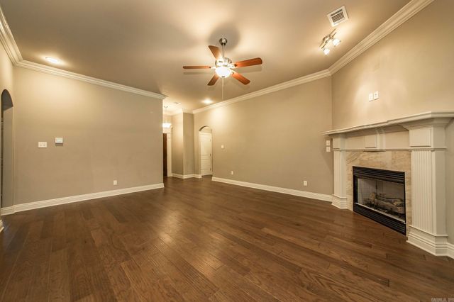 9149 Meadow Gardens Circle, Sherwood, AR 72120