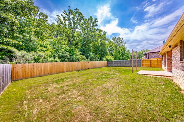 9149 Meadow Gardens Circle, Sherwood, AR 72120