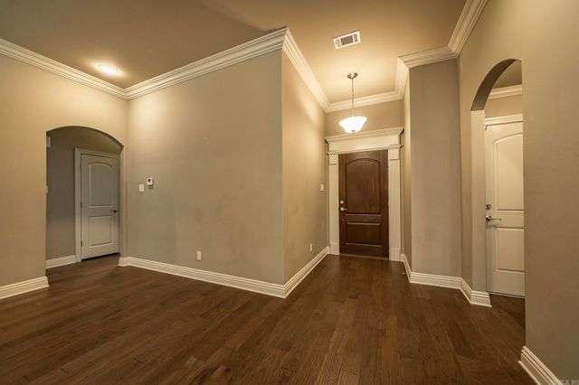 9149 Meadow Gardens Circle, Sherwood, AR 72120