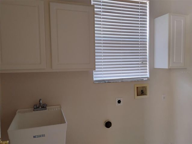 10415 LUCAYA DRIVE, Tampa, FL 33647