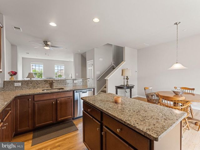 1126 MUNYON DR, Glassboro, NJ 08028