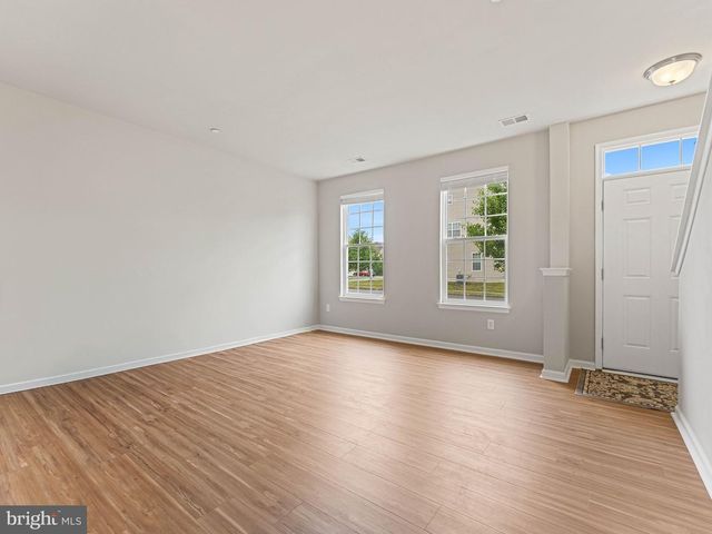 1126 MUNYON DR, Glassboro, NJ 08028