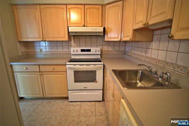 460 Liberty Street 460 B Unit 207, Little Ferry, NJ 07643