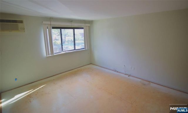 460 Liberty Street 460 B Unit 207, Little Ferry, NJ 07643