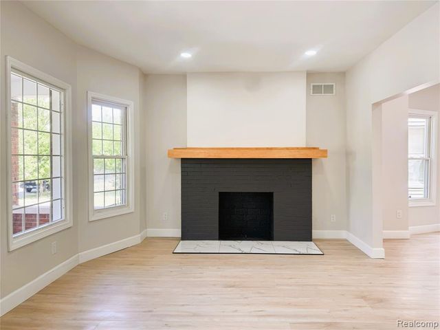 1343 Seward Street, Detroit, MI 48202