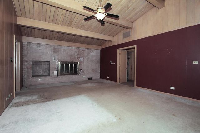 701 W Stearns Road, Bartlett, IL 60103