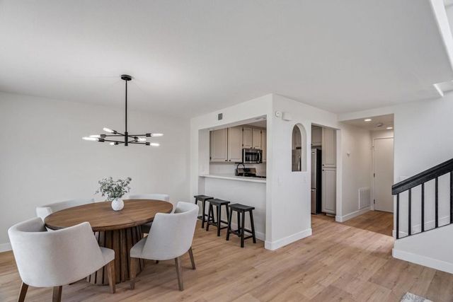 12875 Carriage Heights Way, Poway, CA 92064