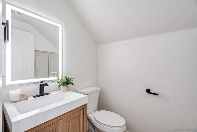 12875 Carriage Heights Way, Poway, CA 92064