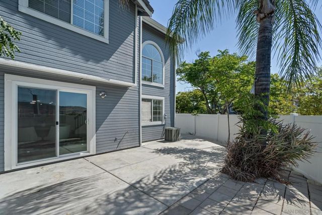 12875 Carriage Heights Way, Poway, CA 92064