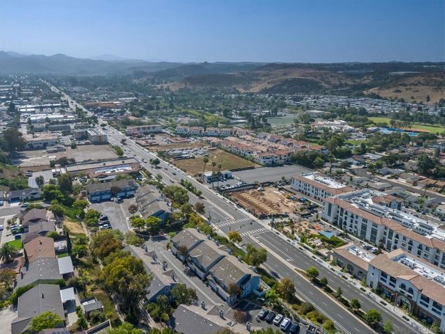 12875 Carriage Heights Way, Poway, CA 92064