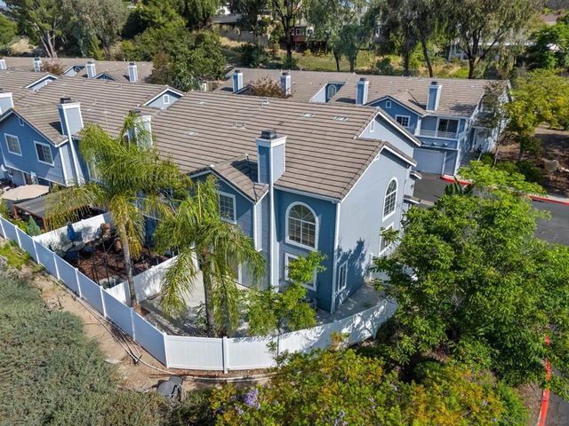 12875 Carriage Heights Way, Poway, CA 92064
