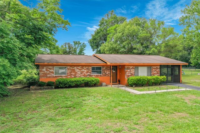 910 NE 45TH STREET, Ocala, FL 34479