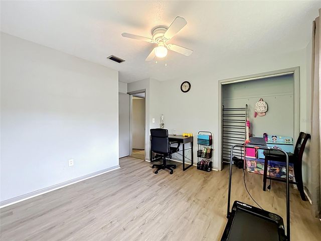 910 NE 45TH STREET, Ocala, FL 34479